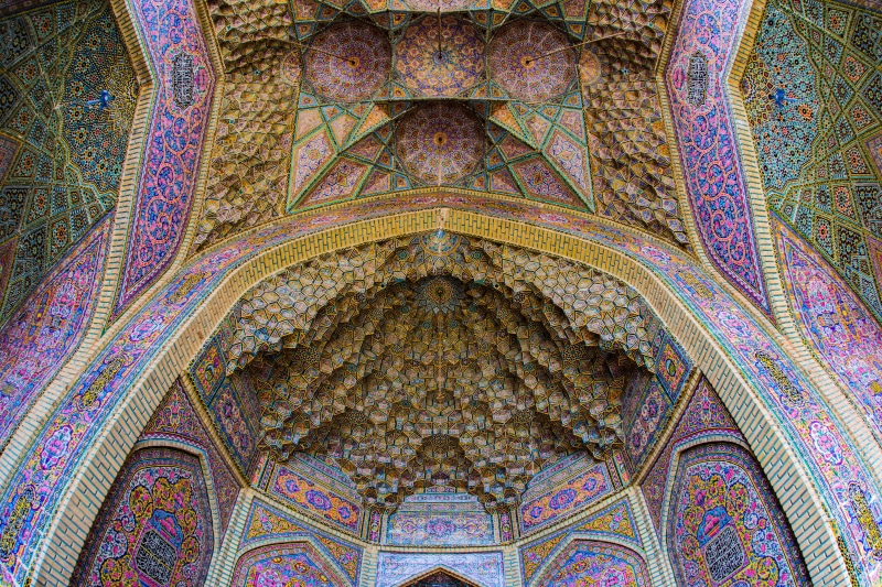 fresco, carpet, architecture, 5K, no people, mural, indoors, religion, arch, directly below, iran, nasirolmolk mosque, arabesque pattern, building, home decor