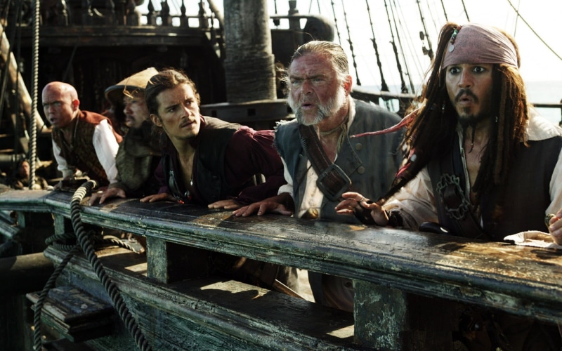 adult, Johnny Depp, architecture, movies, women, portrait, 1080P, mature men, real people, deep, Jack Sparrow, wood - material, males, looking at camera