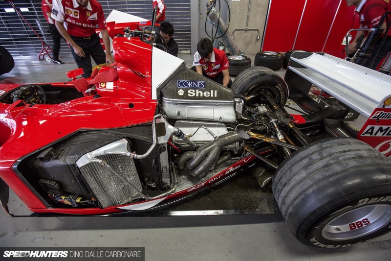 go, one, formula, cars, race, hd, kart, ferrari, engine, 1080P, car, red, f, black, white, f1, shell
