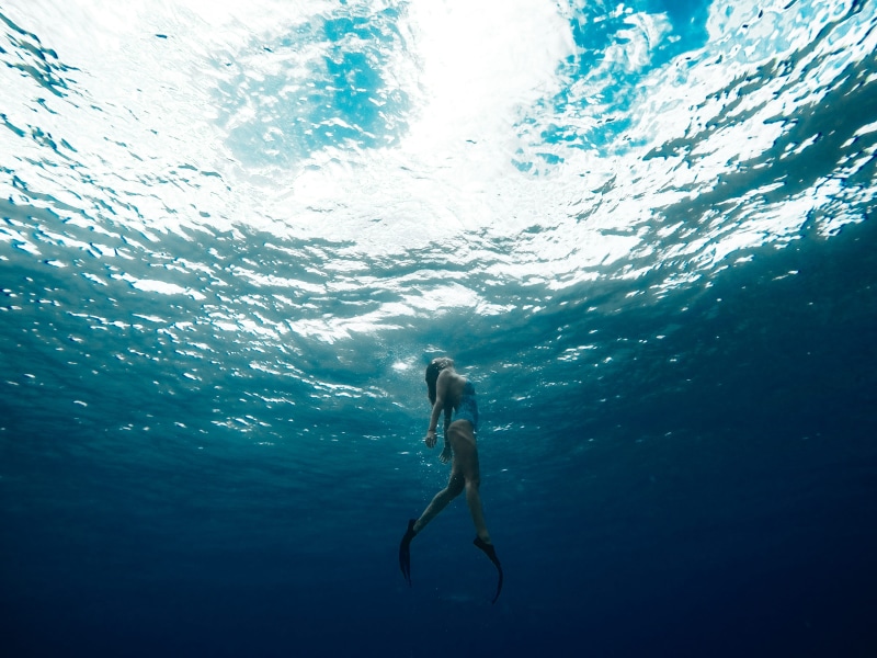water, diving, nature, holiday, adventure, outdoors, woman, underwater diving, 4K, female, real people, underwater, photography, vacations, coast line
