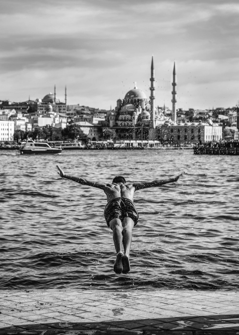 swim, diving, swimmer, tourism, sea, architecture, water, beach, travel destinations, leisure activity, waterfront, nature, white, travel, religion, city
