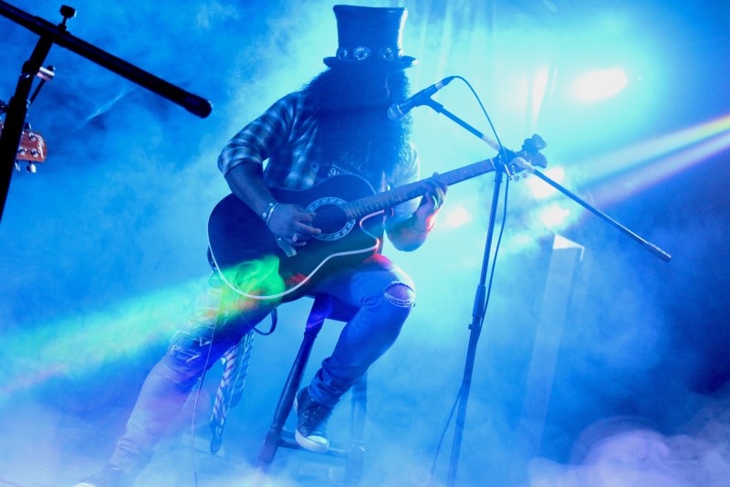 slash, cover, full length, acoustic, ropes, rock, guitarist, nightlife, performance, stage, musician, music, low angle view, illuminated, stage - performance space