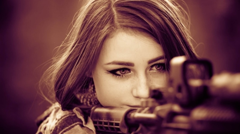 hairstyle, model, dark, army girl, 720P, handgun, looking at camera, females, adult, women, girls with guns, black, tactical, aiming, human face, beauty