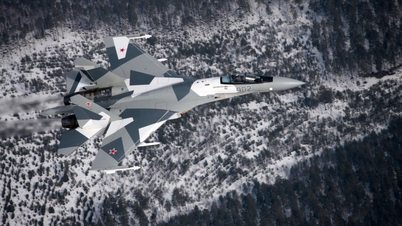 Su-27, mid-air, black, aircraft, 2K, air vehicle, mode of transportation, surface, airplane, aerospace industry, mountain, transportation, toy, flying