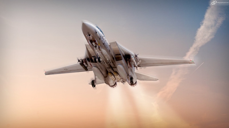 jet engine, no people, on the move, outdoors, aircraft, vapor trail, nature, above, arrival, speed, day, f14, fighter, transportation, aerospace industry