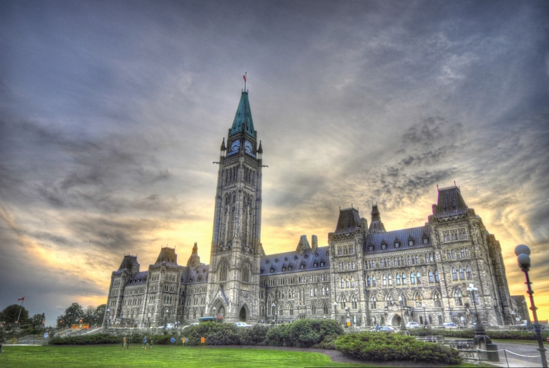 government, cloud - sky, tower, sky, ontario, gothic style, building exterior, outdoors, architecture, 2K, parliament, building, canada, history, city