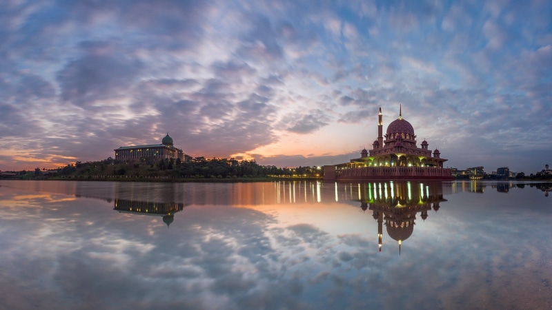 tower, long exposure, brown, city, forest, mosque, building, architecture, Malaysia, reflection, Kuala Lumpur, lights, nature, 1080P, landscape, trees