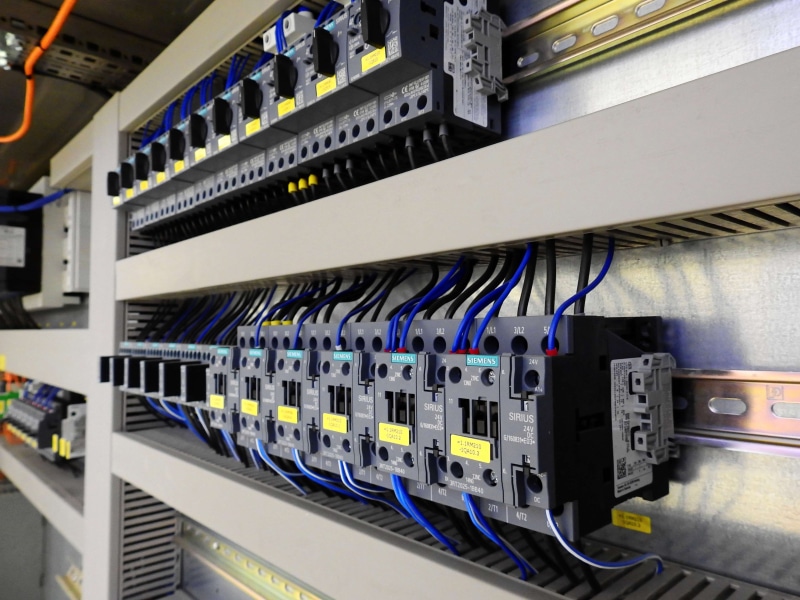 computer cable, current, electro distributor, power supply, electrical equipment, siemens, verteilerscharnk, electronics industry, telecommunications equipment