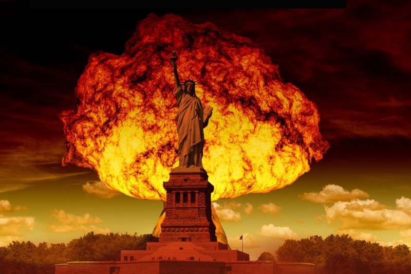 the past, beauty in nature, architecture, statue of liberty, nature, history, mushroom cloud, 5K, travel, sunset, human representation, usa, orange color