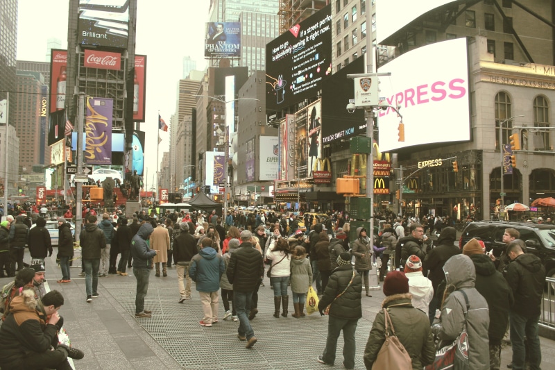 street, express, crowd, city life, views, newyorkcity, people, timessquare, walking, city, transportation, sign, city street, times square, architecture