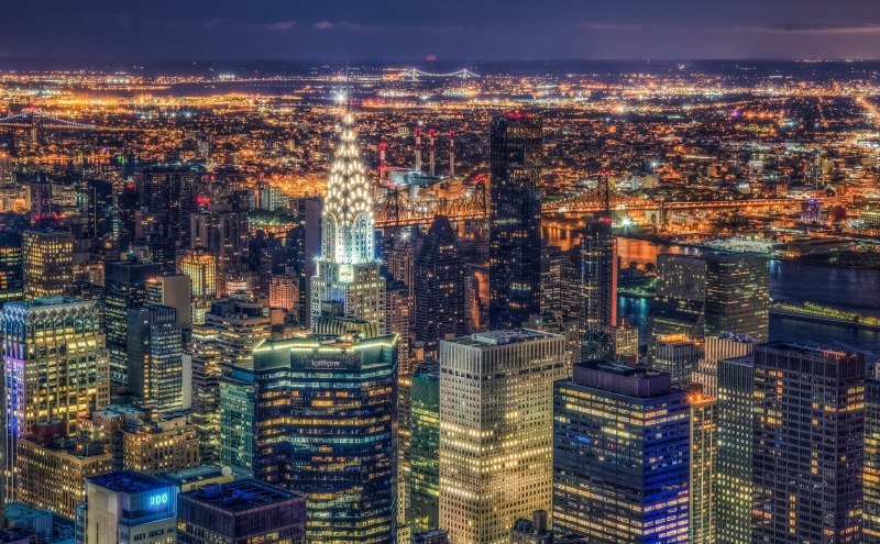 gray, modern, building exterior, skyscraper, City, 5K, Cityscape, chryslerbuilding, urban skyline, illuminated, residential district, canon5dmarkiii, crowd