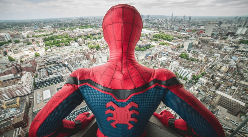 cityscape, sculpture, built structure, Movies, architecture, crowded, man, human representation, Movie, city, spider, building exterior, Superhero, sky