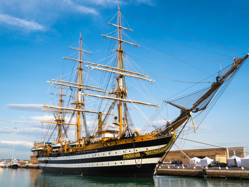harbor, mast, rigging, travel, tall ship, sailing ship, mode of transportation, italy, boat, ancona, sea, water, pole, 5K, sailor, sailboat, passenger craft