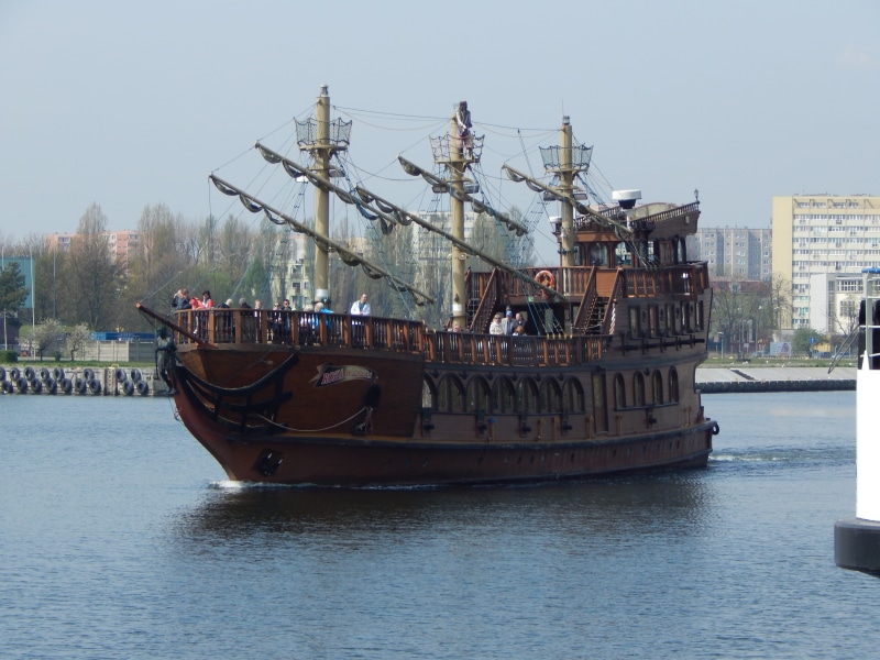 ship, clear sky, cannon, retro, wood, anchored, historical, sea, mode of transportation, vessel, day, water, mast, nature, sailboat, old, spanish, harbor