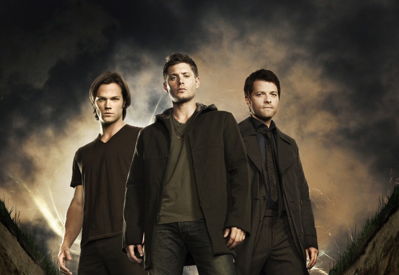 1080P, businessman, standing, caucasian Ethnicity, waist up, males, Jared padalecki, portrait, Sam, Supernatural, dark, cloud - sky, togetherness, Misha Collins