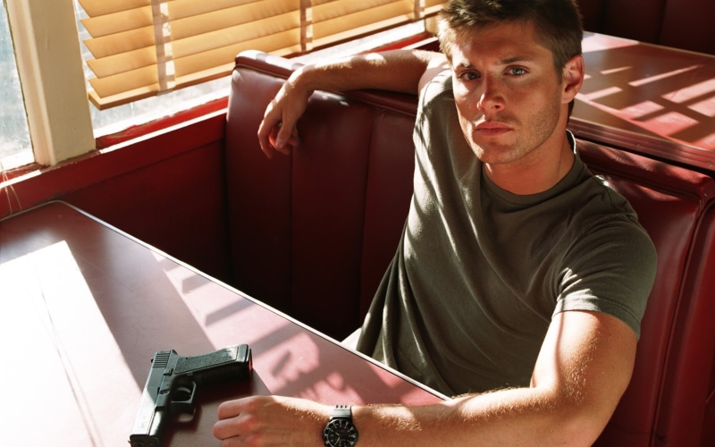 looking at camera, Dean Winchester, Jensen Ackles, ackles, young men, gun, front view, holding, sport, portrait, one person, weapon, Supernatural, leisure activity