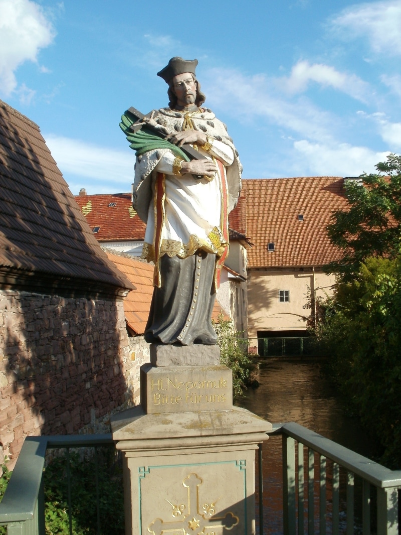 sky, 1080P, craft, saint, person, memorial, nature, plant, europe, building exterior, kraichbach, low angle view, representation, famous, art and craft