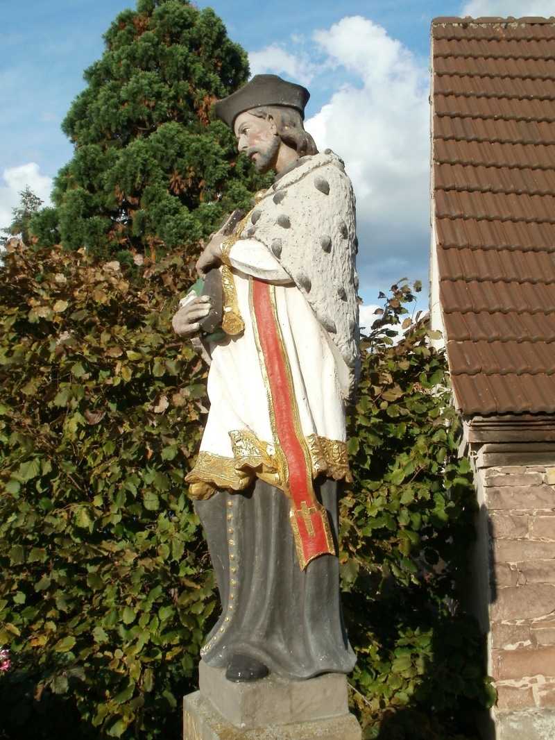 old, statue, europe, architecture, tree, famous, belief, martyr, male likeness, st nepomuk, person, no people, saint, spirituality, built structure, art and craft