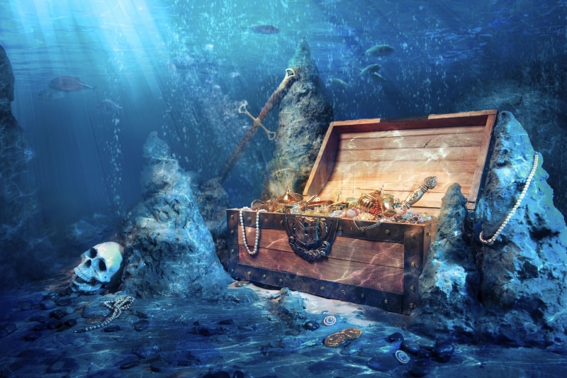 run-down, sea, fantasy art, sport, beauty in nature, outdoors, cold temperature, architecture, built structure, nature, obsolete, animal themes, winter