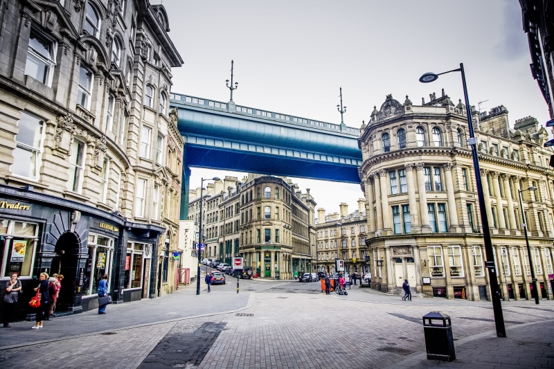 real people, built structure, sky, clear sky, transportation, newcastle upon tyne, england, incidental people, building exterior, 4K, city, city life