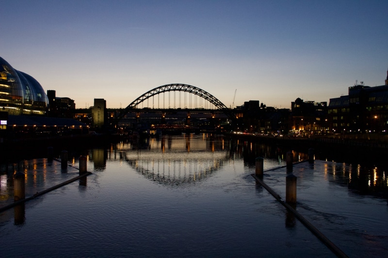 Newcastle Upon Tyne, reflection, tyne, city, nature, newcastle, sunset, bridge - man made structure, river, upon, night, river tyne, connection, Newcastle Quayside