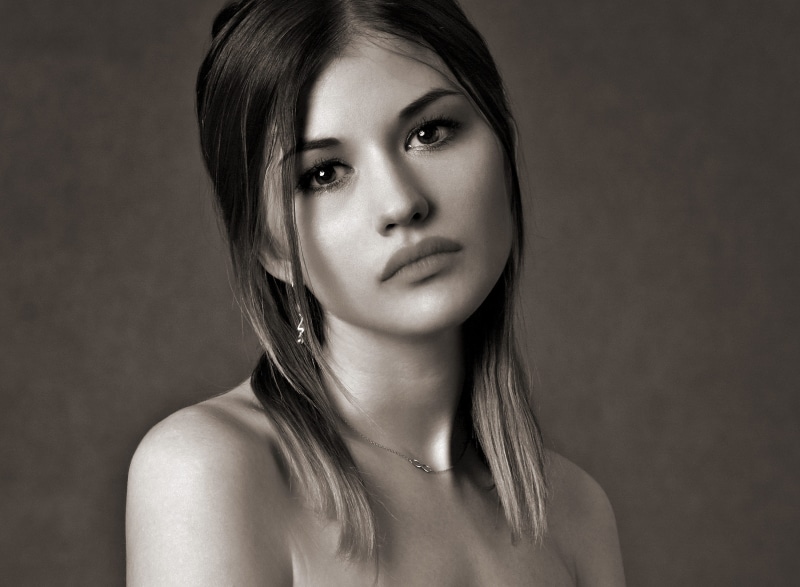 issues, betrayal, young women, looking at camera, woman, indoors, face, one person, apathy, depression, portrait, young adult, hair, sadness, hairstyle
