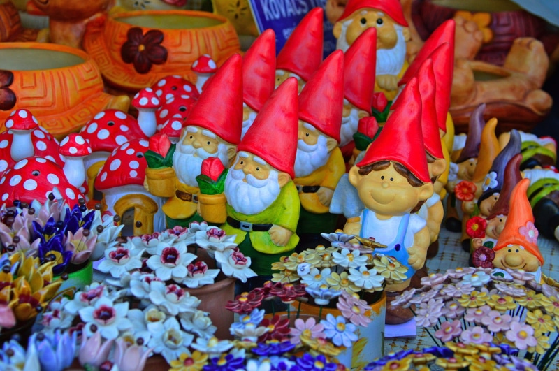multi colored, craft, no people, garden gnome, street market, garden decor, toy, porcelain, business, creativity, sale, choice, large group of objects