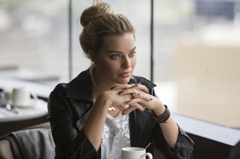 beautiful, jacket, blonde, looking, business, businesswoman, cup, beauty, hairstyle, females, s, confidence, technology, people, young Adult, cafe, brown Hair
