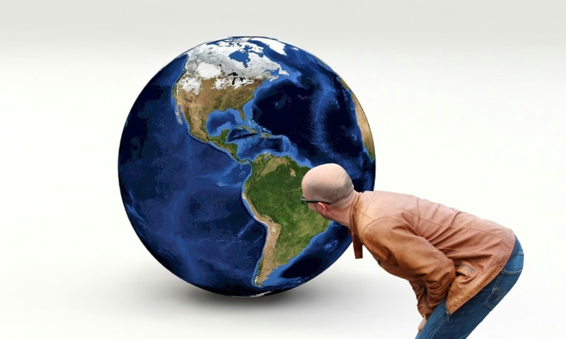 man, responsibility, green, planet earth, white, north, holding, blue, finding, men, map, royalty, ocean, globe, 1080P, environmental conservation, geography