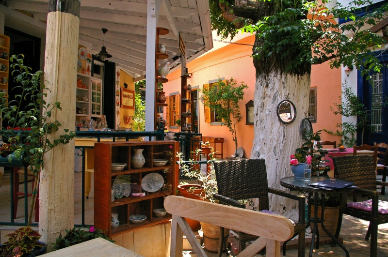 front view, walkers, water, drink, wicker, nature, relax, tavern, garden chairs, building, 2K, village, decoration, facade, deco, away, black, no people