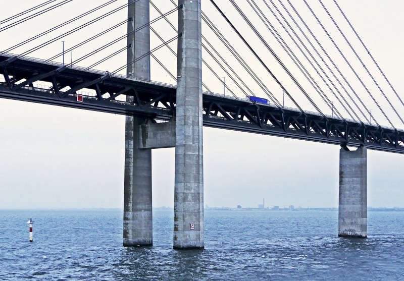 highway, centipedes, fixed connection, copenhagen, sea, transportation, transit, öresund, day, transit transport, nature, suspension wires, alloy, built structure