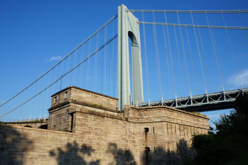 urban, engineering, day, connection, famous, bridge - man made structure, built structure, outdoors, overpass, column, stone, city, cross, concrete, trip