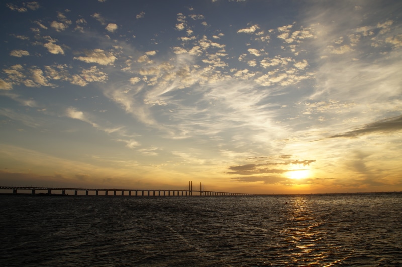 copenhagen, bridge, abendstimmung, golden, öresund, beauty in nature, hour, idyllic, 5K, water, sun, horizon over water, no people, body, outdoors, sunset