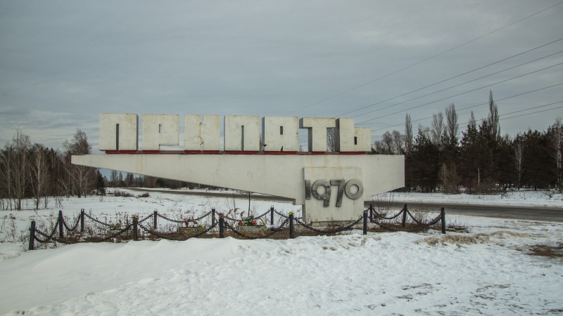 winter, cloud - sky, city sign, no people, forgotten, electricity, cold temperature, 5K, ukraine, ghost town, broken, disaster, outdoors, weathered, abandoned