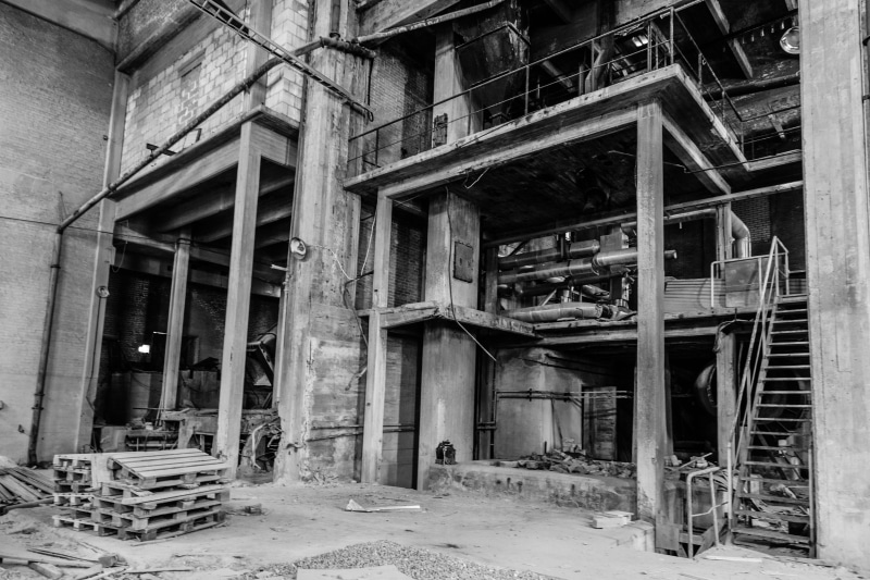 forgotten, workplace, interior, weathered, urban, bad condition, Old, day, messy, destruction, no people, damaged, technology, ladder, dark, garbage, abandoned factory