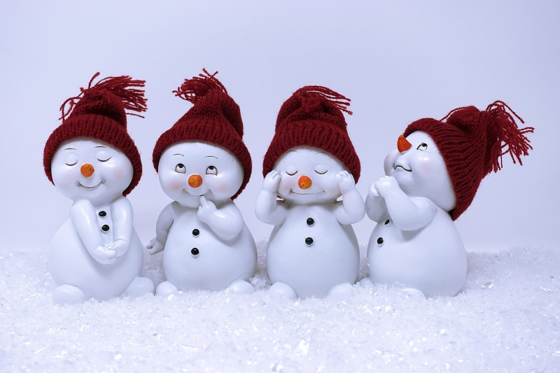 snowman, cute, white color, christmas motif, snow, toy, celebration, white, studio shot, animal representation, wintry, representation, christmas, holiday