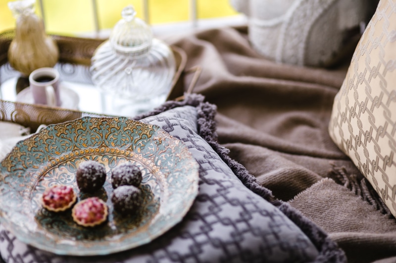 Balcony, no People, pillows, comfortable, embroidery, cake, day, textile, chilling, 4K, domestic room, pattern, wealth, indoors, close-up, floral pattern
