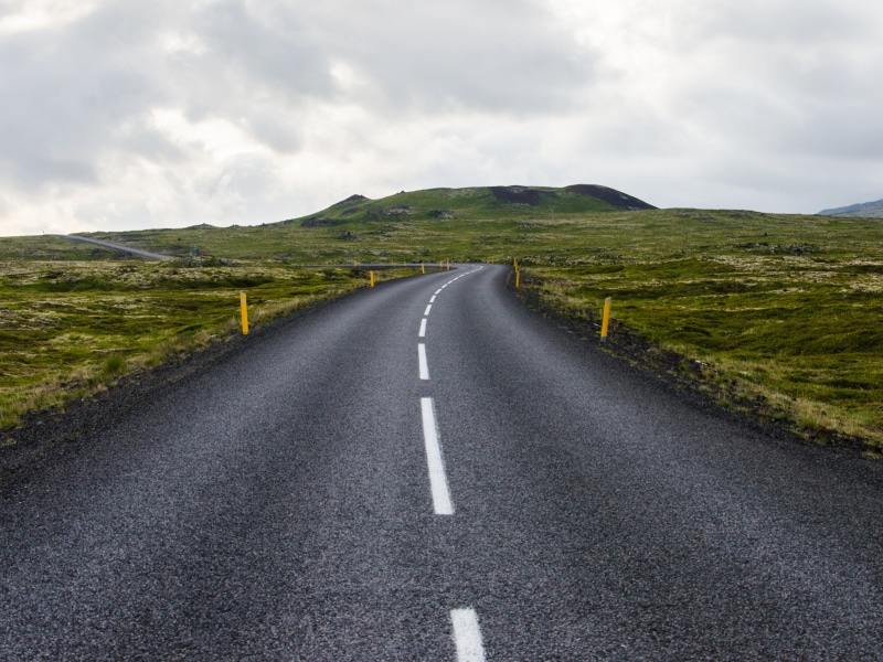 transportation, road marking, sign, mountain, speed, trip, symbol, nature, cloud, landscape, drive, dom, asphalt, 2K, road, diminishing perspective, marking