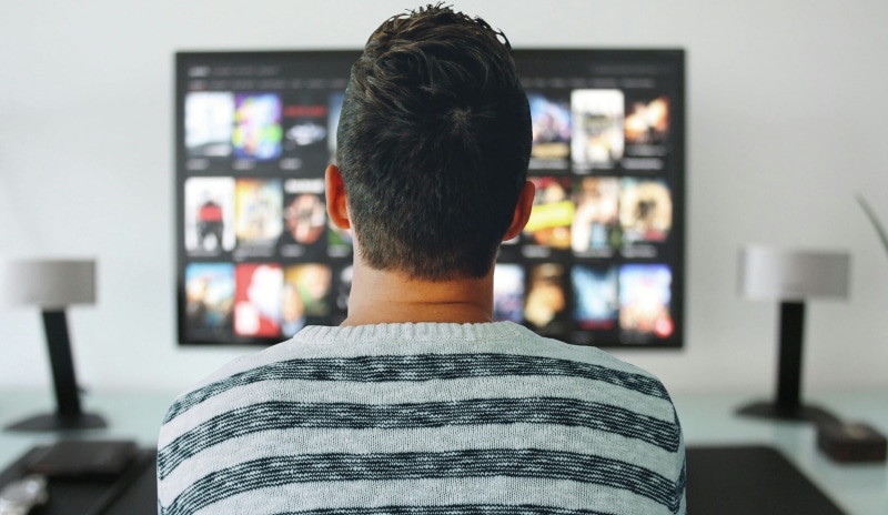 leisure activity, large, focus on foreground, options, searches, one person, presentation, men, home, man, indoors, living room, digital, real people, furniture