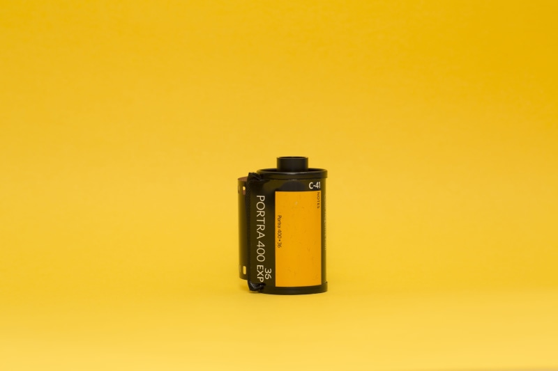 yellow, photograph, 5K, simplicity, negative, nostalgia, vintage, studio shot, background, classic, retro, metal, retro styled, role, kleinbild film, cut out