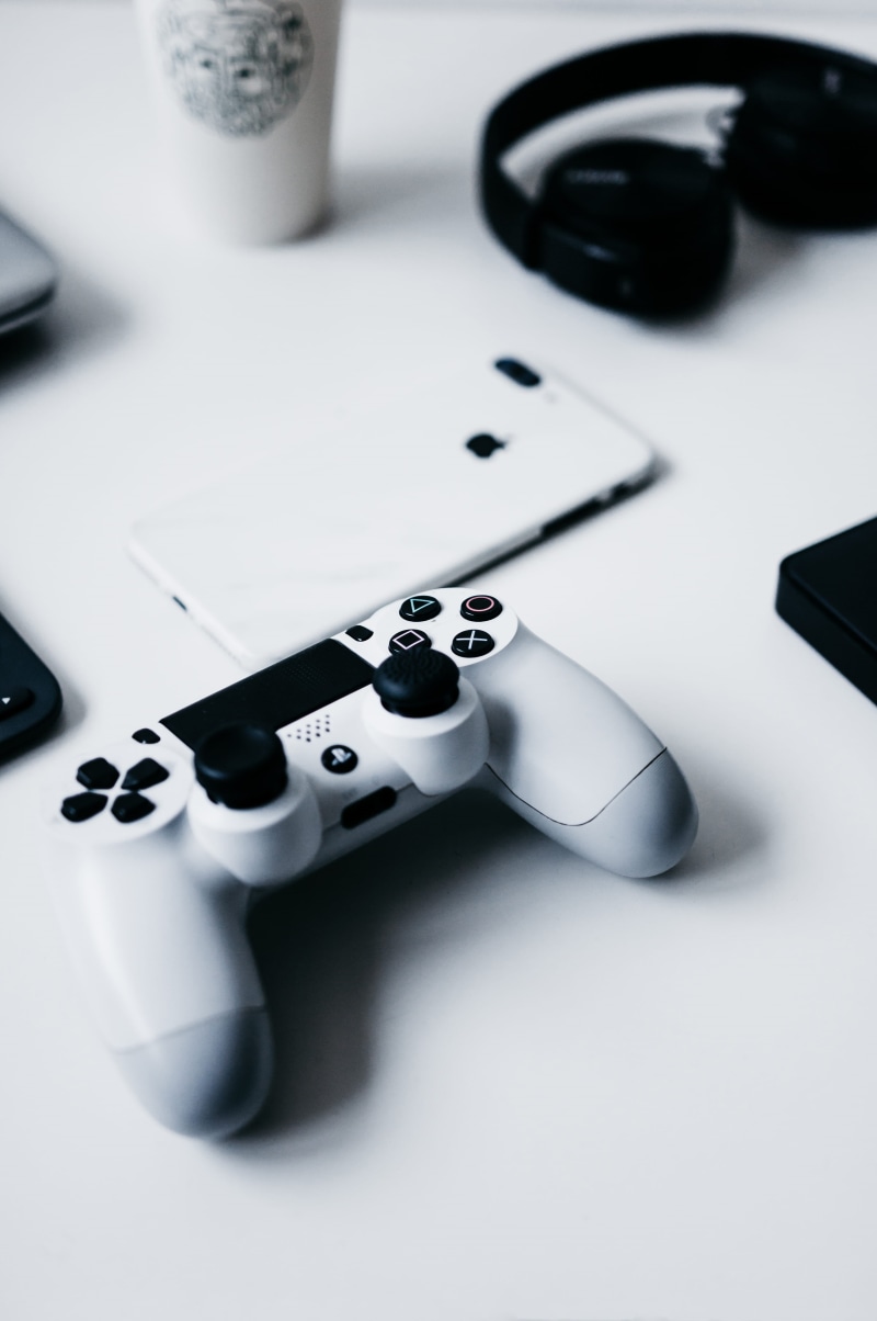 starbuck, controller, desk, computer Keyboard, marble, computer Mouse, play station, iphone, electrical Equipment, remote Control, black Color, video Game