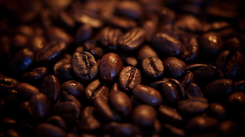selective focus, 2K, coffee beans, coffee, no people, scented, drink, caffeine, large group of objects, roasted coffee bean, food and drink, backgrounds