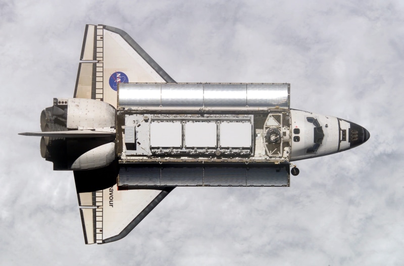 industry, load, machinery, vehicle, 2K, black, architecture, space shuttle, sky, delivery, nature, day, photo, above, transportation, no people, clouds