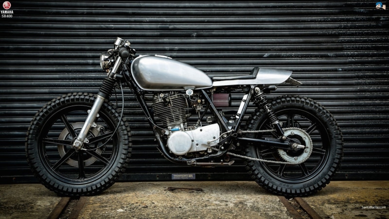 no people, old, metal, stationary, blue, outdoors, standard, city, land vehicle, day, transportation, Yamaha, motorcycle, gray, engine, vintage car, wheel
