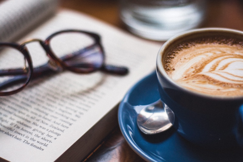 refreshment, coffe cup, cup, coffee, cappuccino, table, eyeglasses, flat white, pages, indoors, saucer, hot drink, blogger, latte, latte art, coffee shop