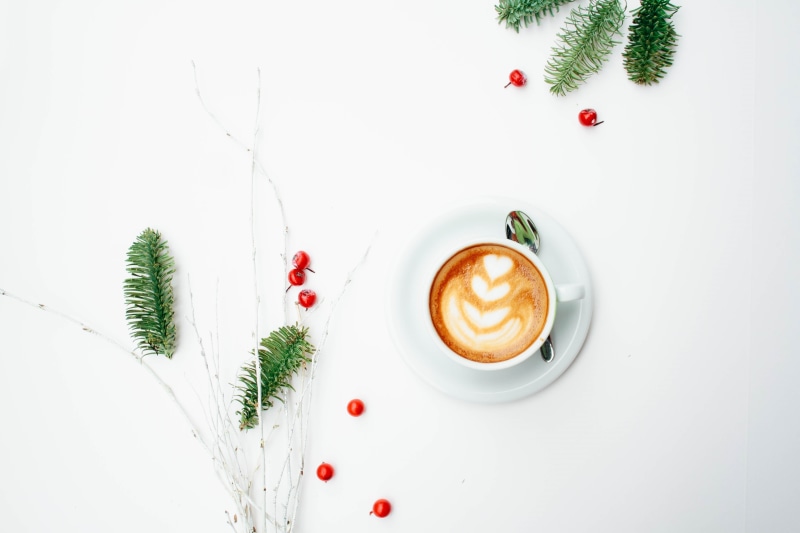 seed, white color, refreshment, winter, bean, brown, cafe, fir tree, frothy drink, food, coffee, still life, view, mug, food and drink, ceramic, christmas tree