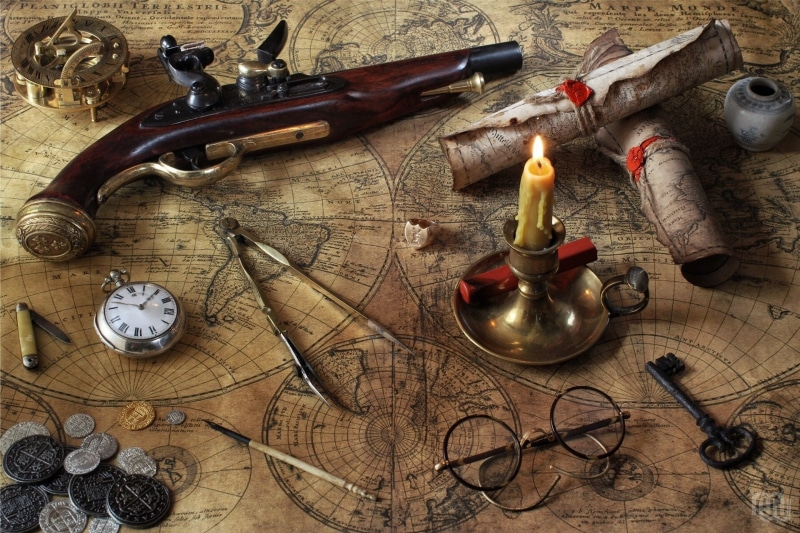 no people, glasses, key, large group of objects, the past, antique, choice, knife - weapon, retro styled, 1080P, man made, variation, the compass, weapon