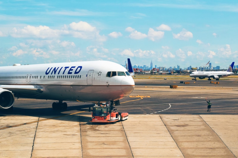 arrival, passenger, blue, airbus, outdoors, travel, united, sky, journey, commercial Airplane, flying, stationary, mode of Transport, plane, airport departure area