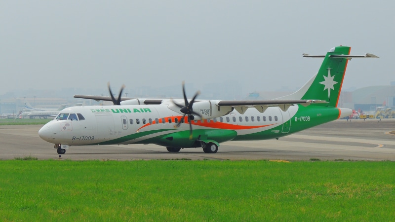 4K, clear sky, wing, flight, day, eva, asia, land, air vehicle, airplane, tour, taipei, business, aircraft, top, air, board, taiwan, boarding, side view