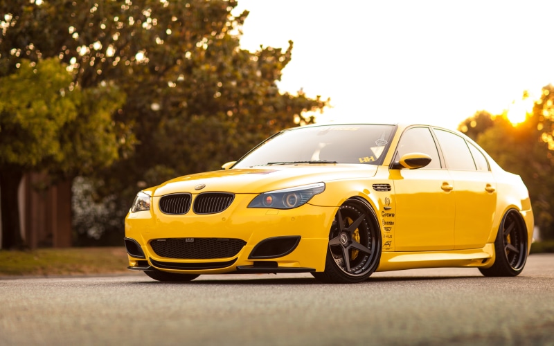 ontario - Canada, yellow taxi, alloy Wheel, rechange, mode of Transport, sports Car, motor Vehicle, day, street, transportation, red, sunlight, e60, nature
